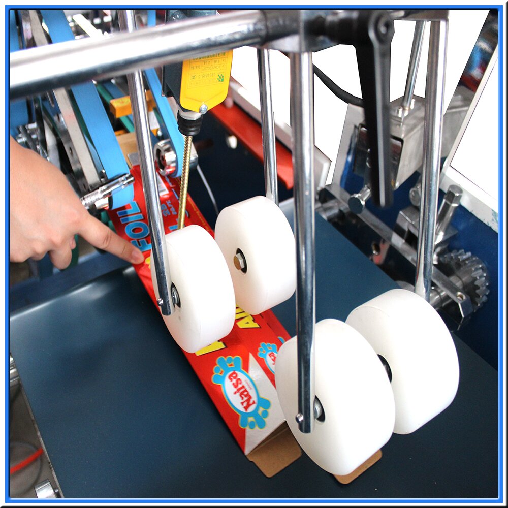 Automatic Carton Folding And Gluing Machine